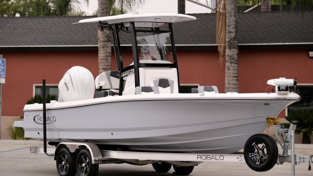 New 2024  powered Robalo Boat for sale